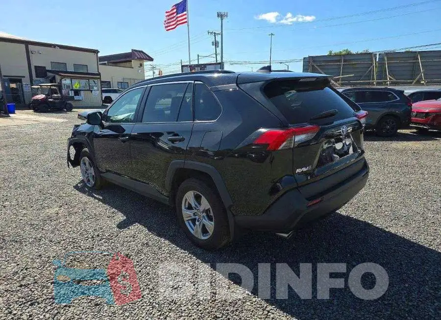 2T3P1RFV1SW509175 Photo# 2