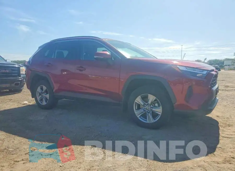 2T3P1RFV6NW254544 Photo# 4