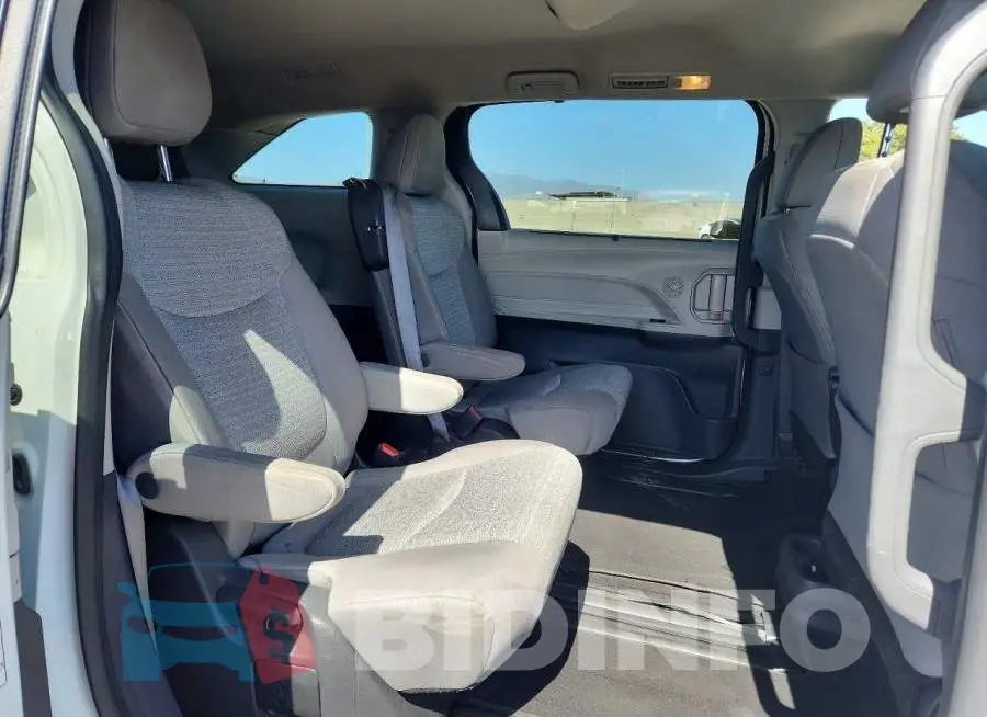 5TDKRKEC6NS094516 Photo# 11
