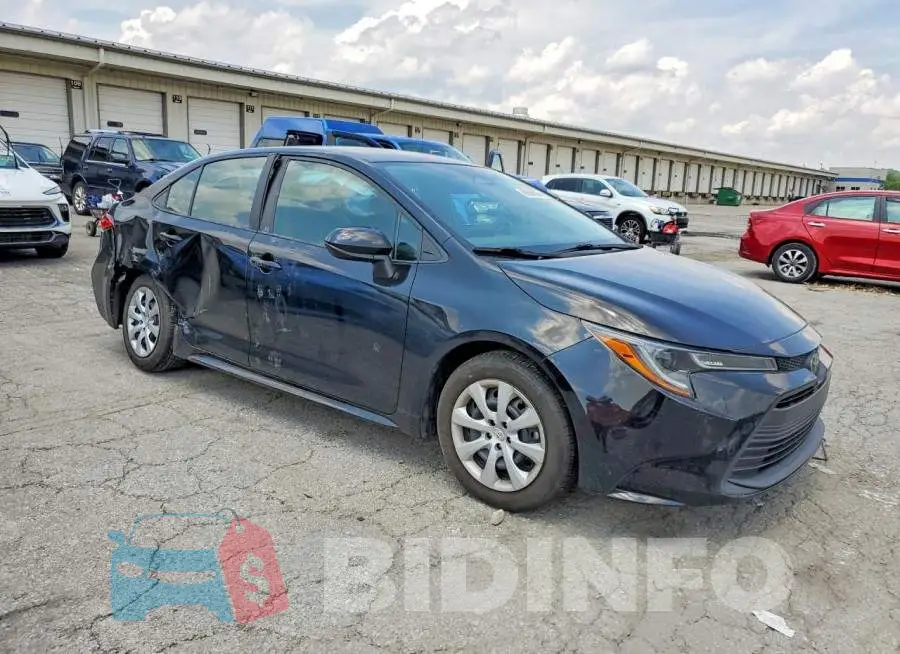 5YFB4MDE0RP102833 Photo# 4