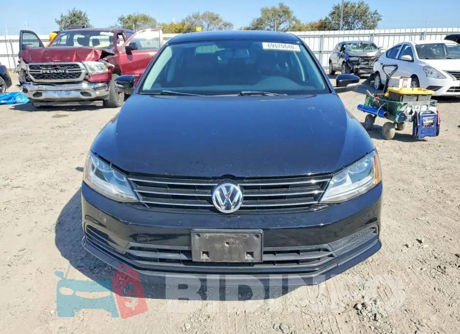 3VWDB7AJ4HM402461 Photo# 5