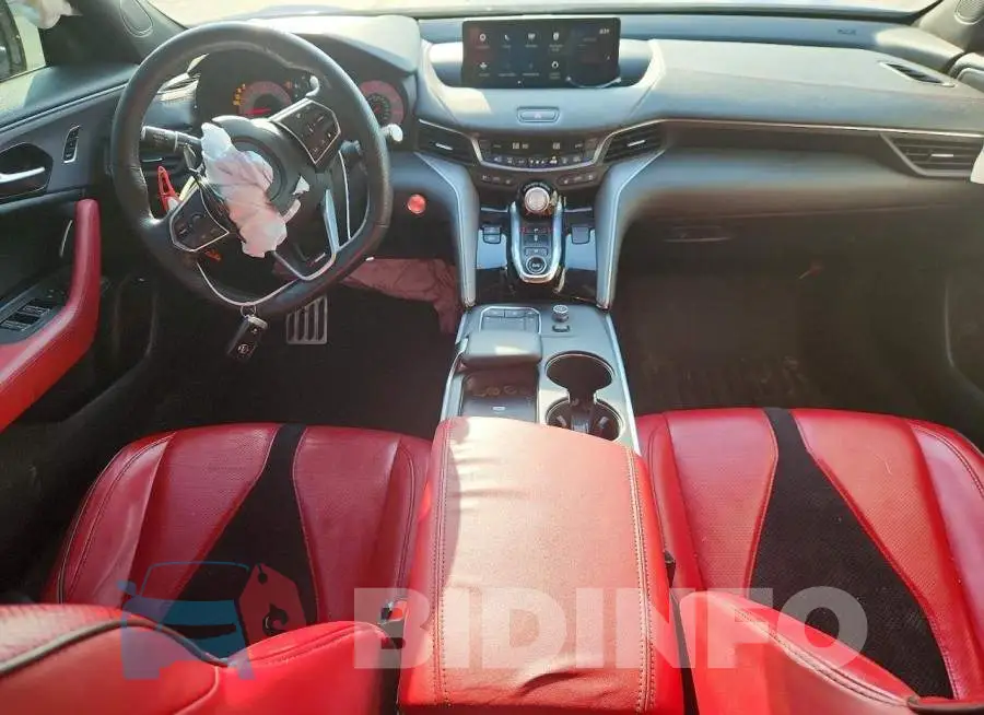 19UUB5F55NA001577 Photo# 8