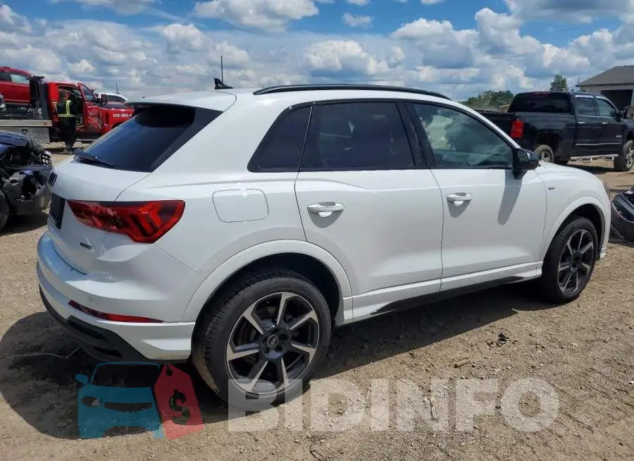 WA1EECF35S1108244 Photo# 3