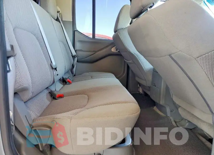 1N6AD0FV2JN760752 Photo# 10