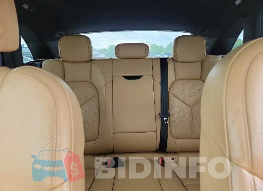 WP1AB2A50HLB14951 Photo# 10