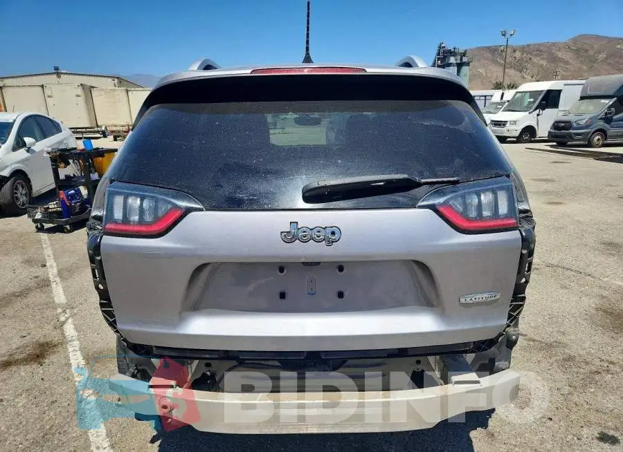 1C4PJLLB5KD128806 Photo# 6