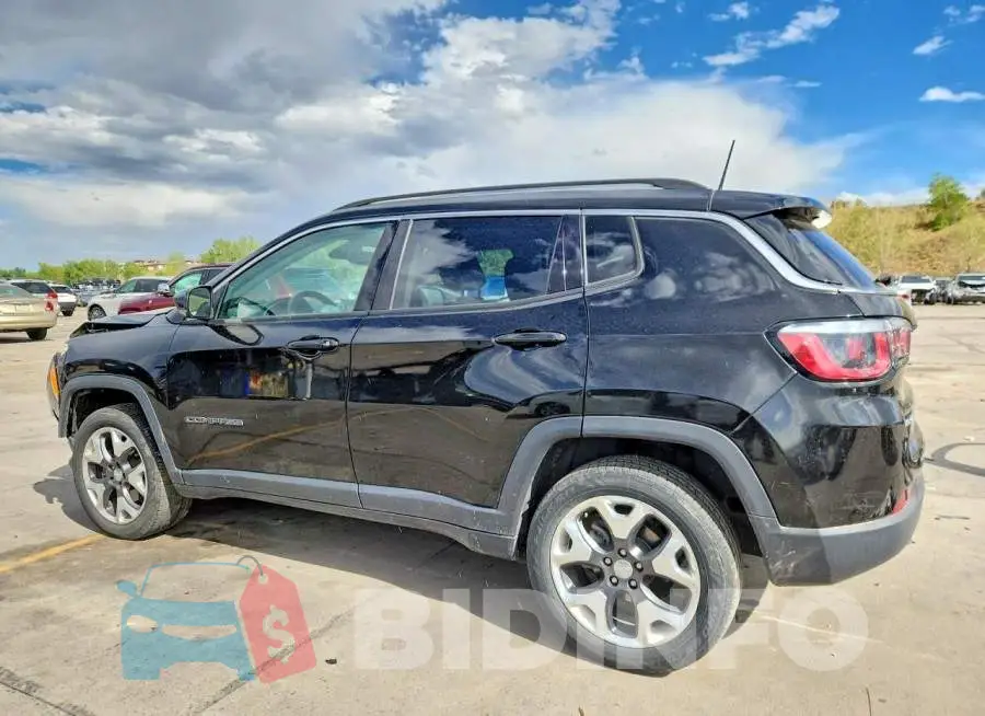 3C4NJDCB7JT400875 Photo# 2