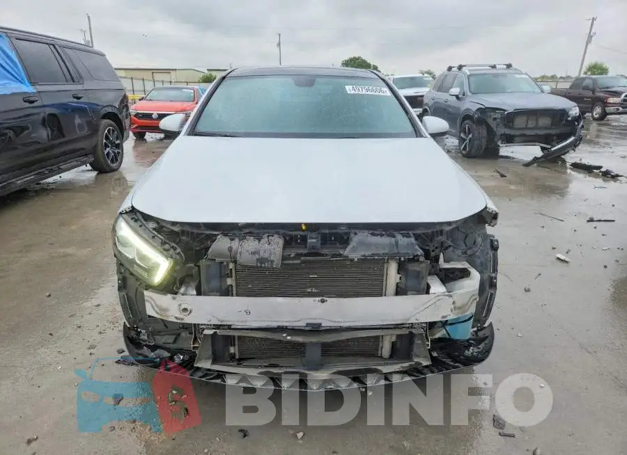 WDD3G4EB4LW038753 Photo# 5