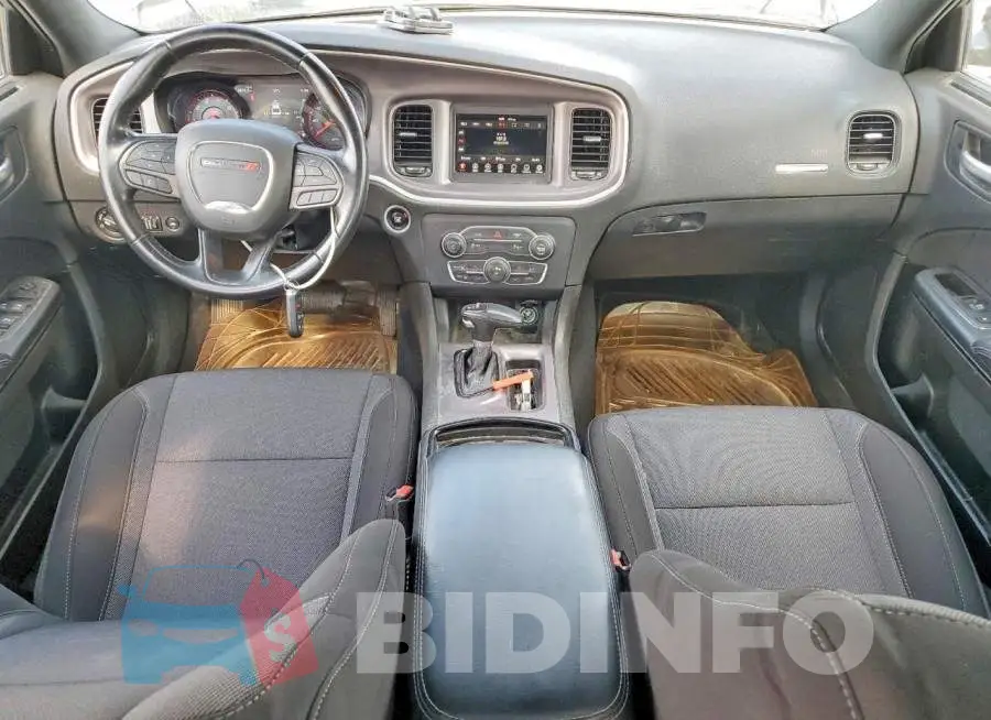 2C3CDXBG9NH243947 Photo# 8