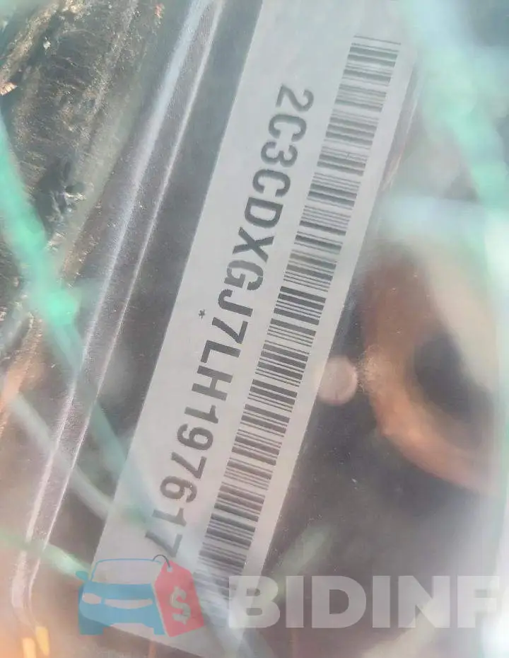 2C3CDXGJ7LH197617 Photo# 12