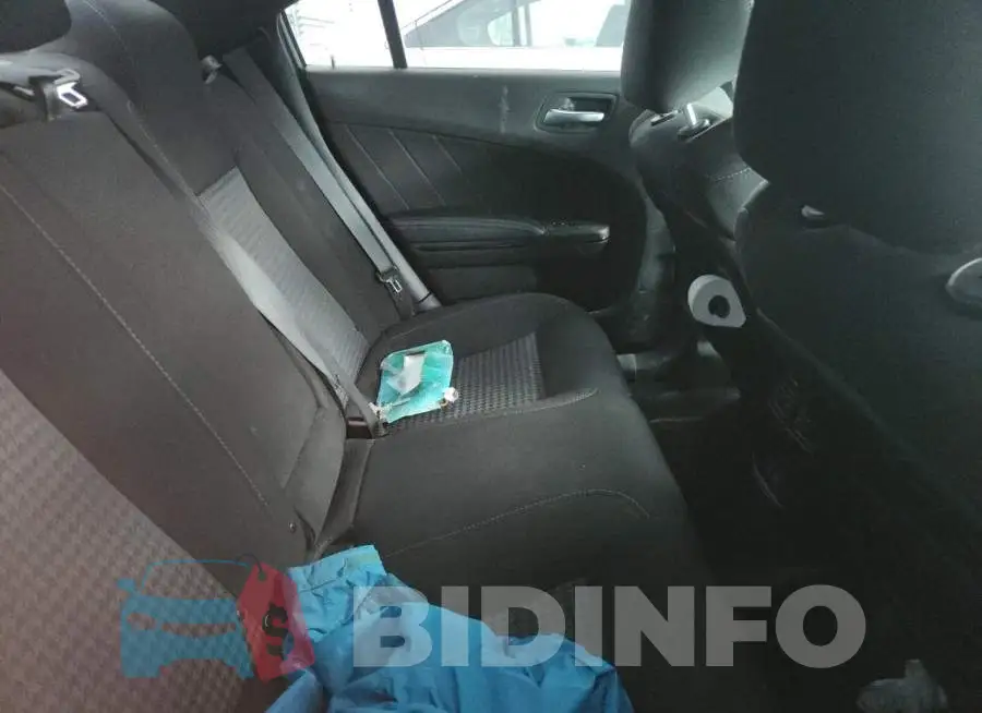 2C3CDXMG5PH544022 Photo# 10