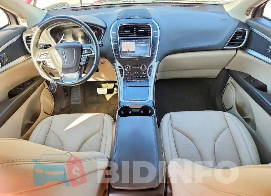 2LMPJ8J9XLBL11445 Photo# 8