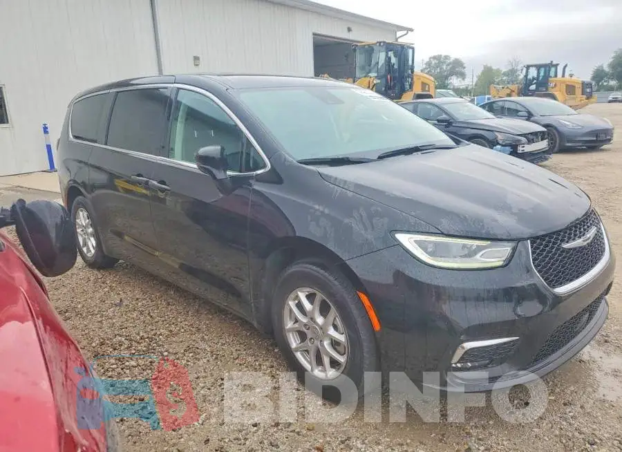 2C4RC1BG2RR140374 Photo# 4