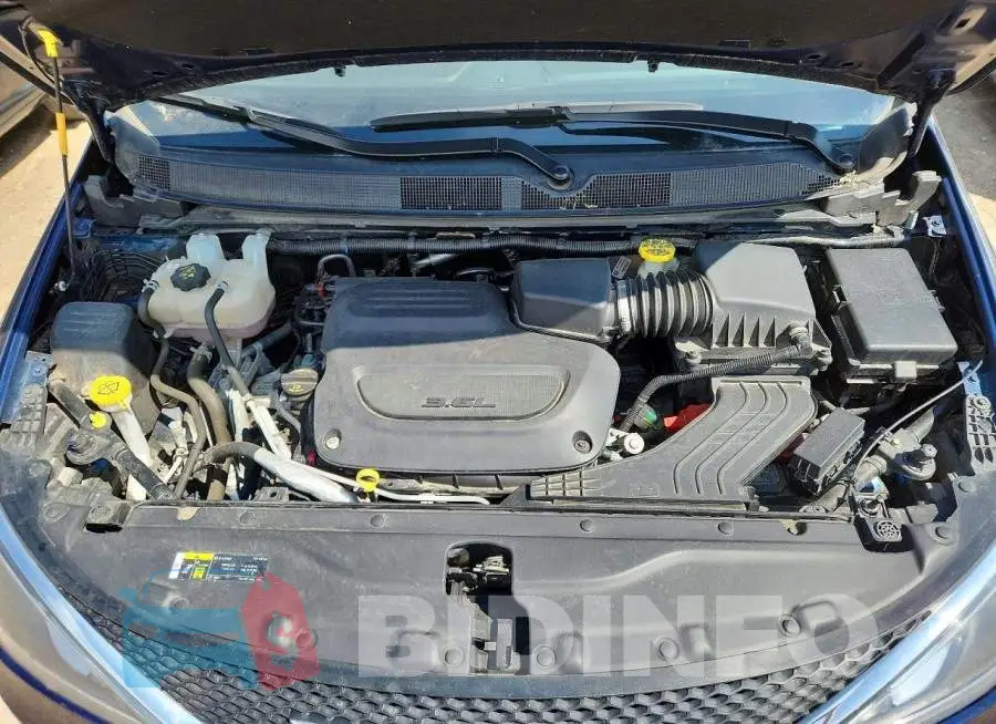 2C4RC1EG4KR588875 Photo# 12