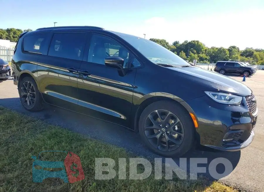2C4RC1GGXSR566148 Photo# 4