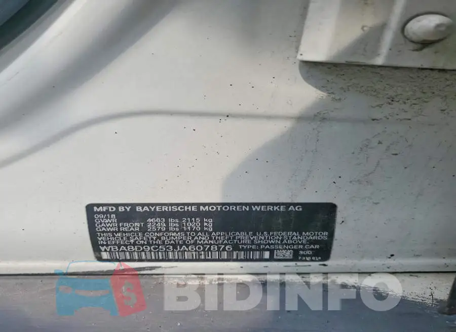 WBA8D9C53JA607876 Photo# 12