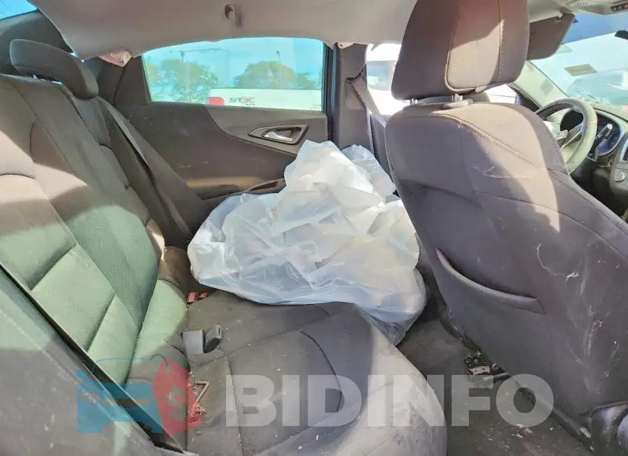 1G1ZB5ST5LF150766 Photo# 10
