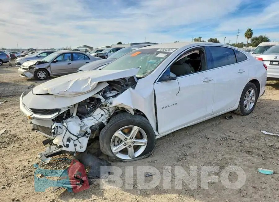 1G1ZB5ST5LF150766 Photo# 1