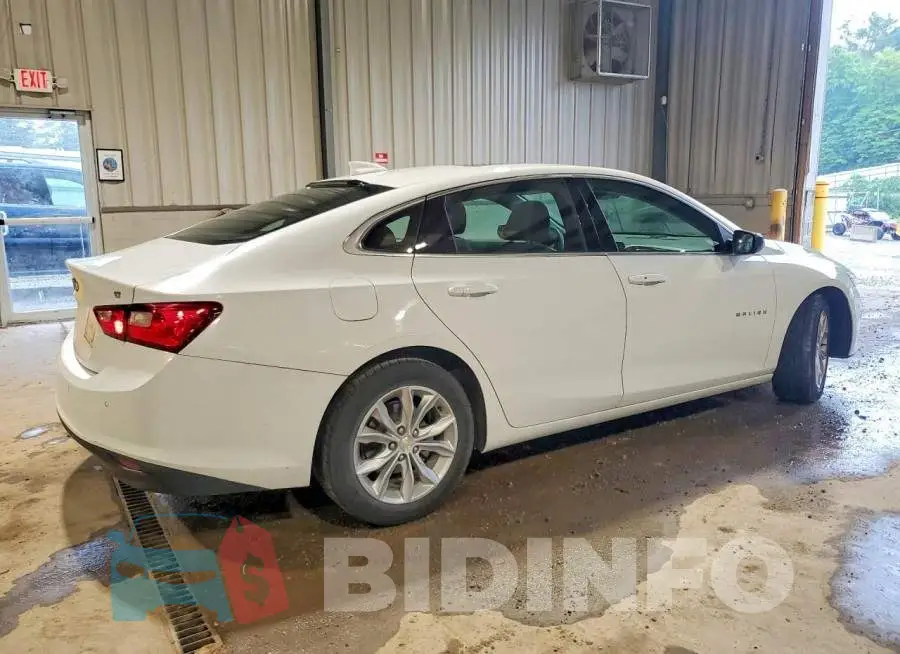 1G1ZD5ST2RF160979 Photo# 3