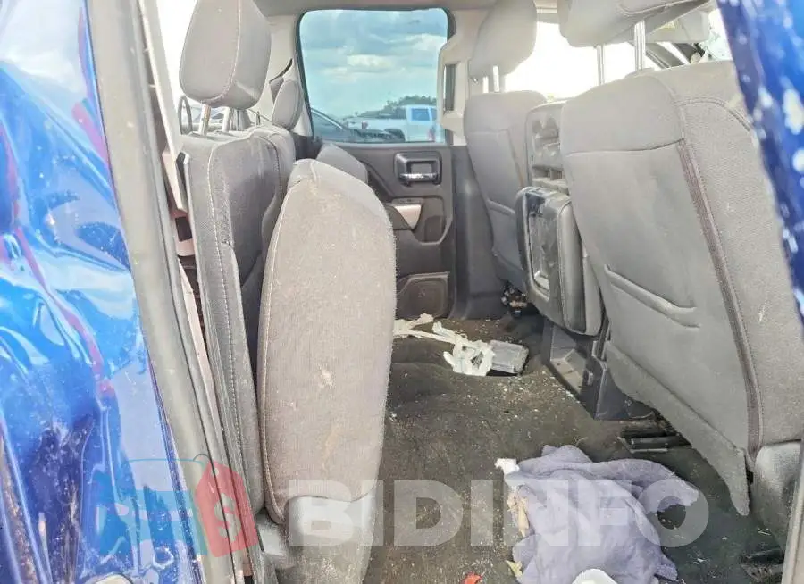 1GCRCRECXHZ371938 Photo# 10