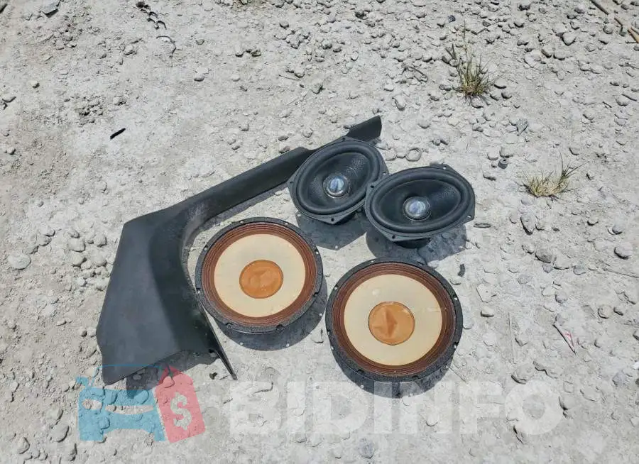 1GNERFKW2MJ137416 Photo# 13