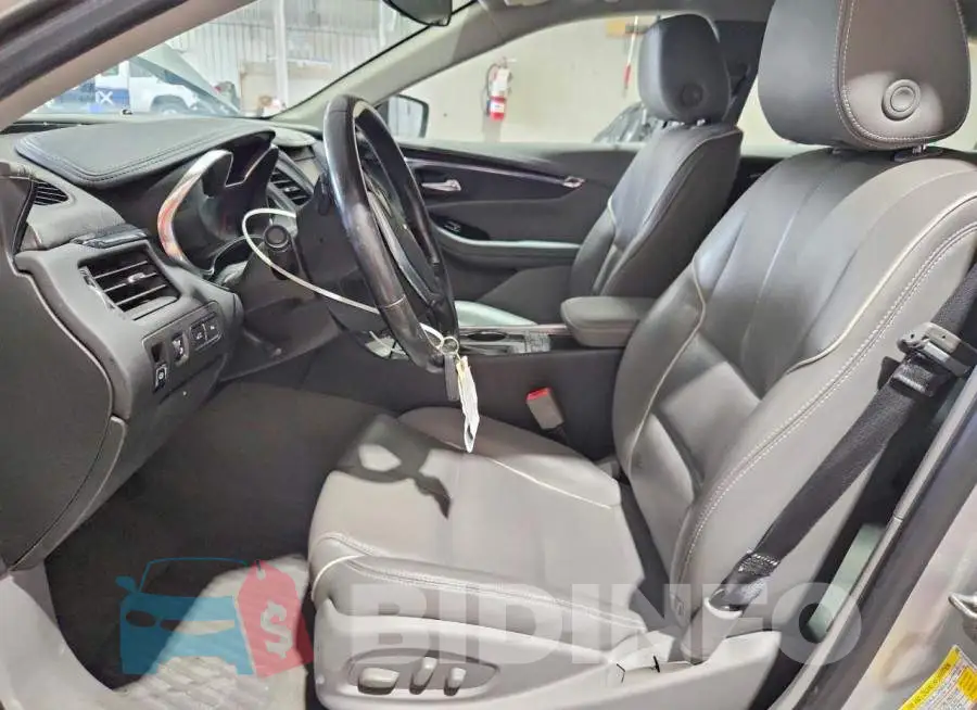 2G1105S38K9107145 Photo# 7