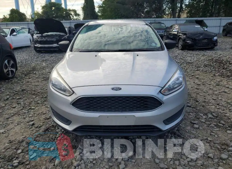 1FADP3E27JL283849 Photo# 5