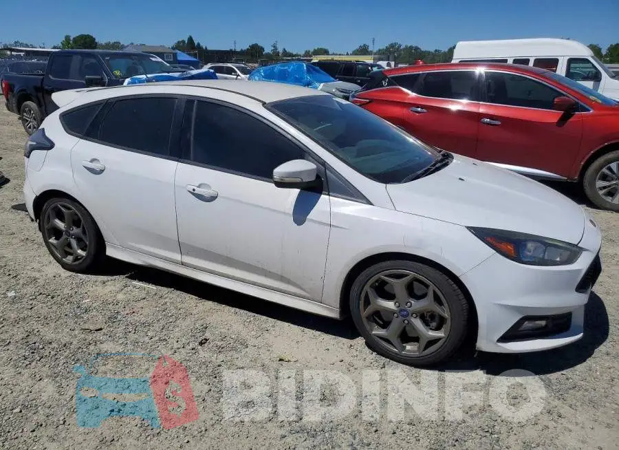 1FADP3L93HL292946 Photo# 4