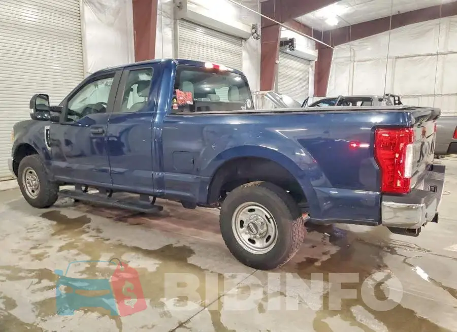 1FT7X2A66HED80372 Photo# 2