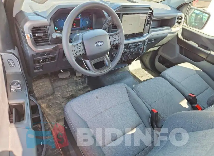 1FTMF1L59SKD17666 Photo# 8
