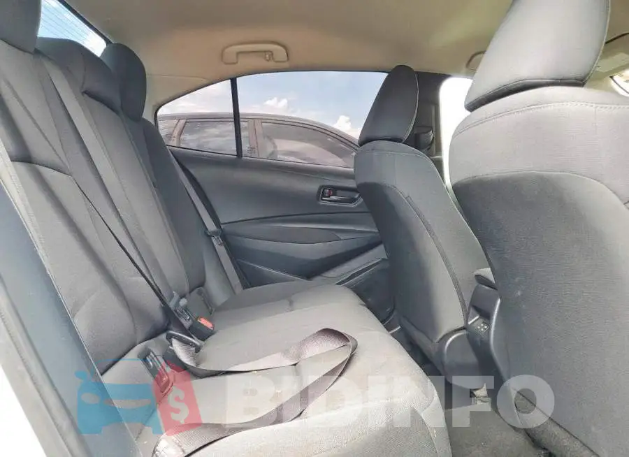 5YFB4MDE8RP158471 Photo# 10