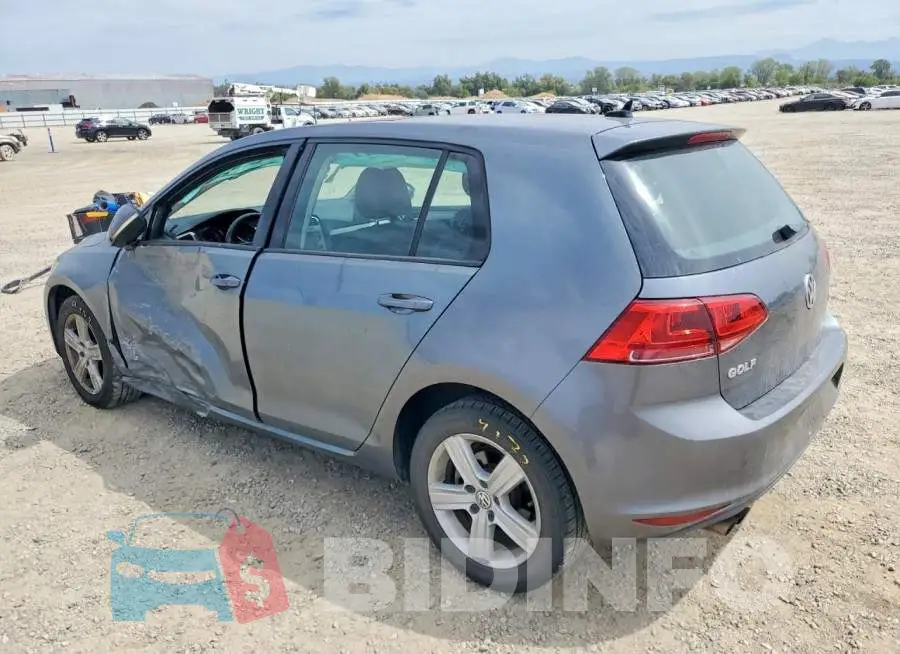 3VW217AU2HM028341 Photo# 2