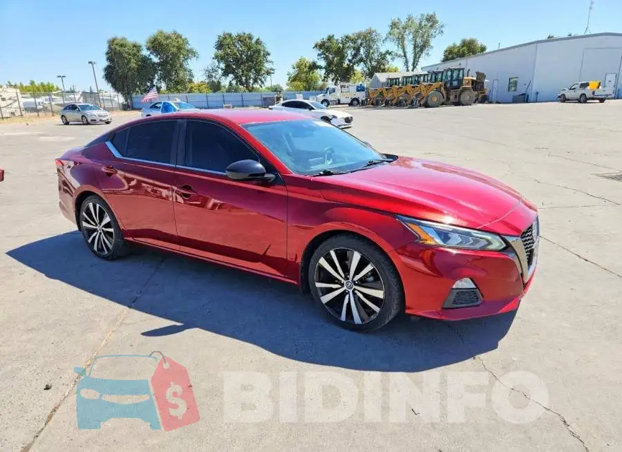 1N4BL4CV8LC168766 Photo# 4