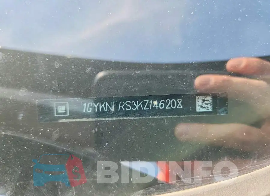 1GYKNFRS3KZ146208 Photo# 13