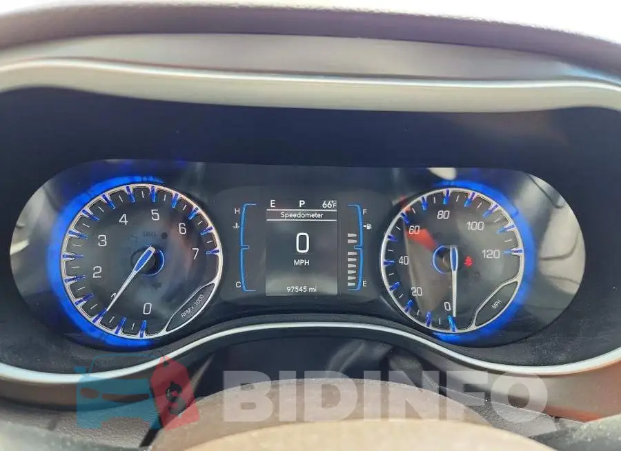2C4RC1CGXHR509124 Photo# 9