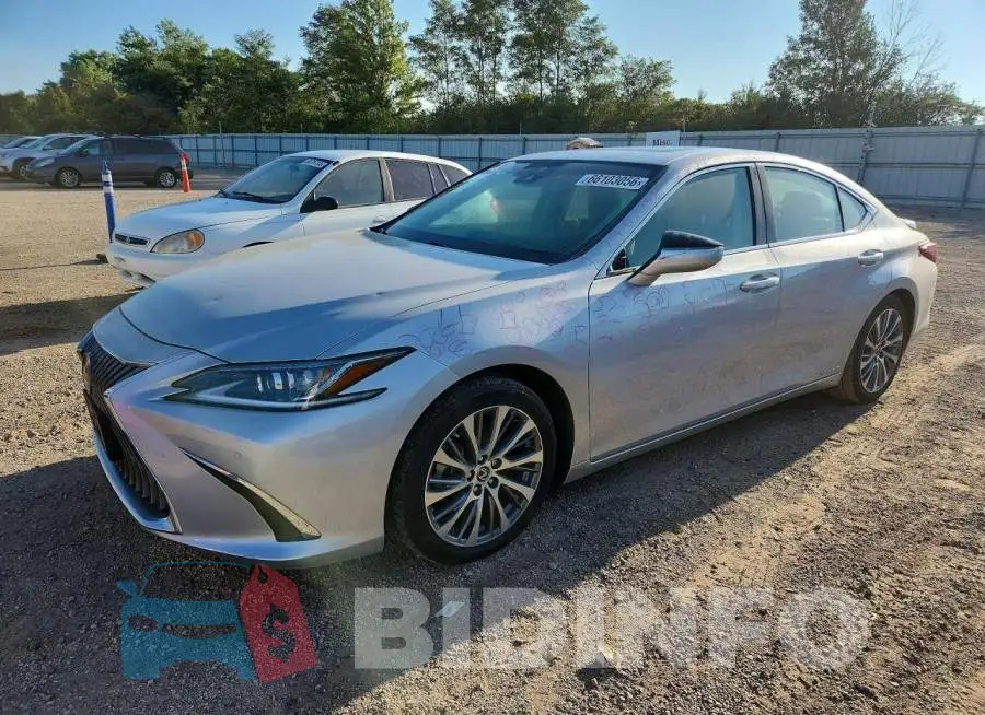 58AD21B11LU008973 Photo# 1