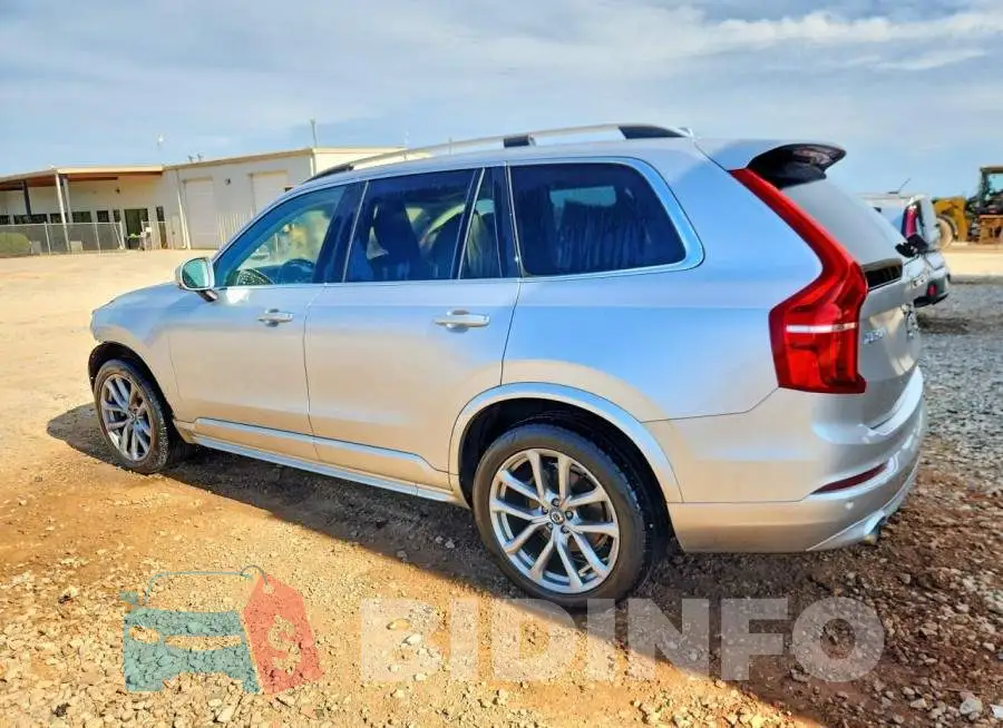 YV4102PK4K1499676 Photo# 2