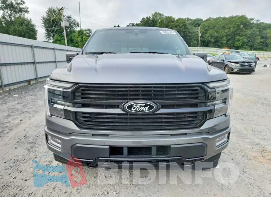 1FTFW7L82RFA32221 Photo# 5