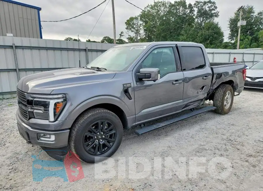 1FTFW7L82RFA32221 Photo# 1