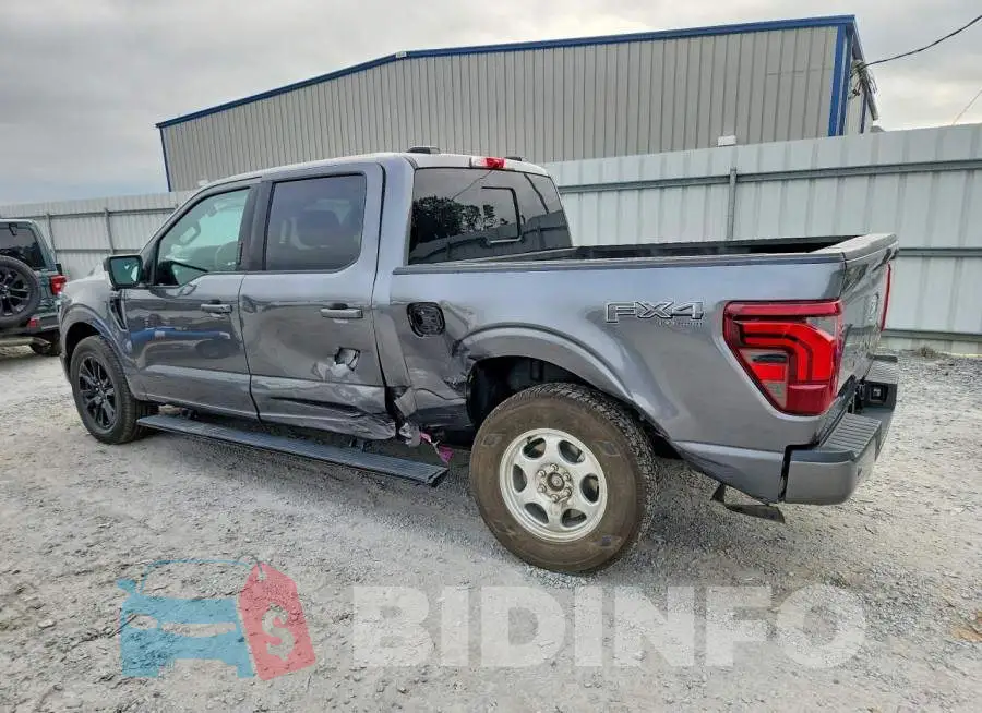 1FTFW7L82RFA32221 Photo# 2