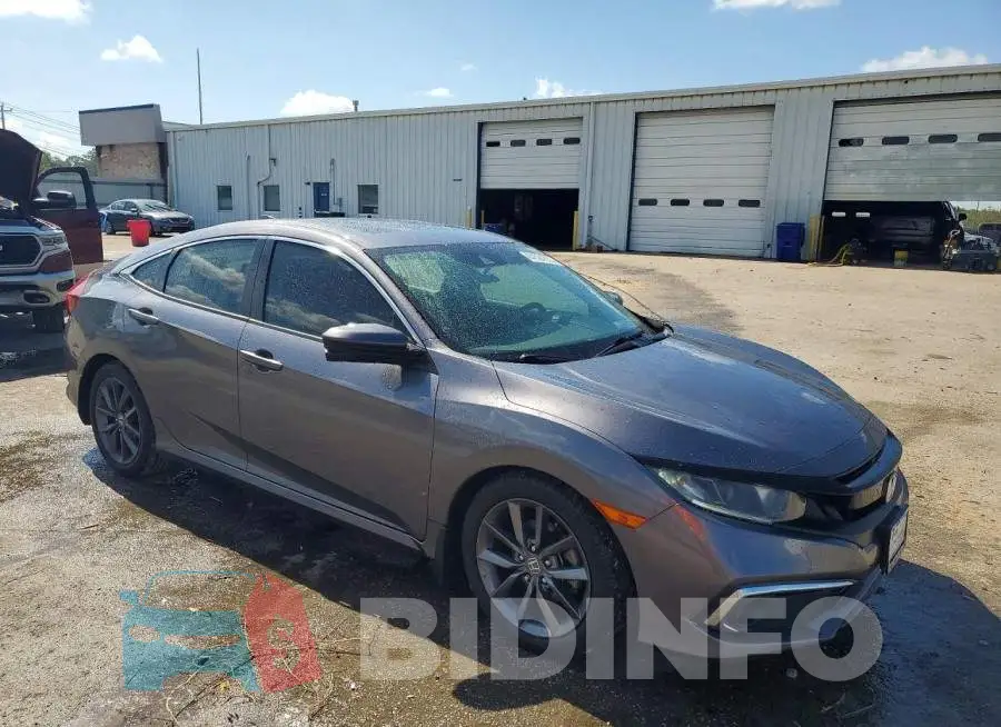 19XFC1F30ME003163 Photo# 4