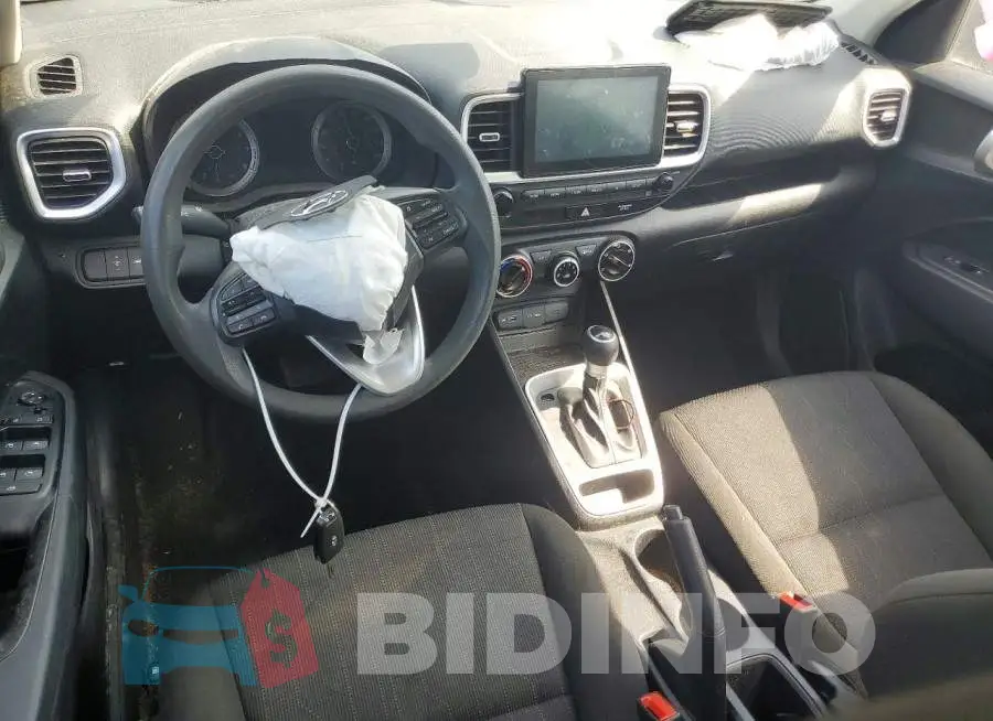 KMHRB8A30NU133104 Photo# 8