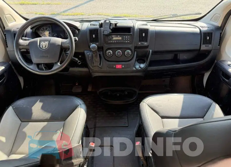 3C6TRVAG2HE546403 Photo# 9