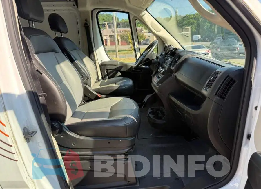 3C6TRVAG2HE546403 Photo# 5