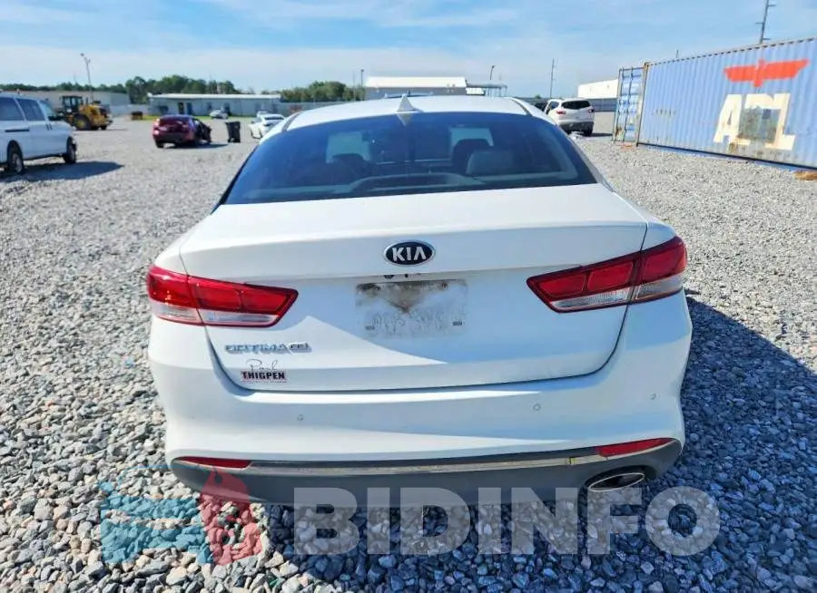 5XXGT4L35JG179767 Photo# 6