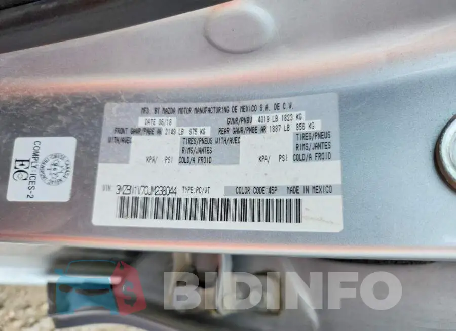 3MZBN1V70JM238044 Photo# 12