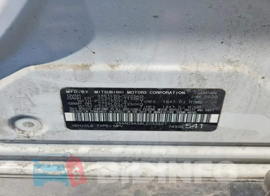 JA4AD3A39LZ033527 Photo# 13