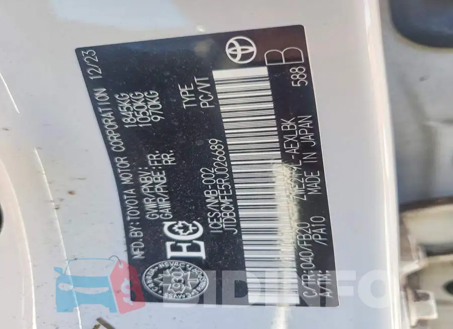 JTDBCMFE5RJ026689 Photo# 14