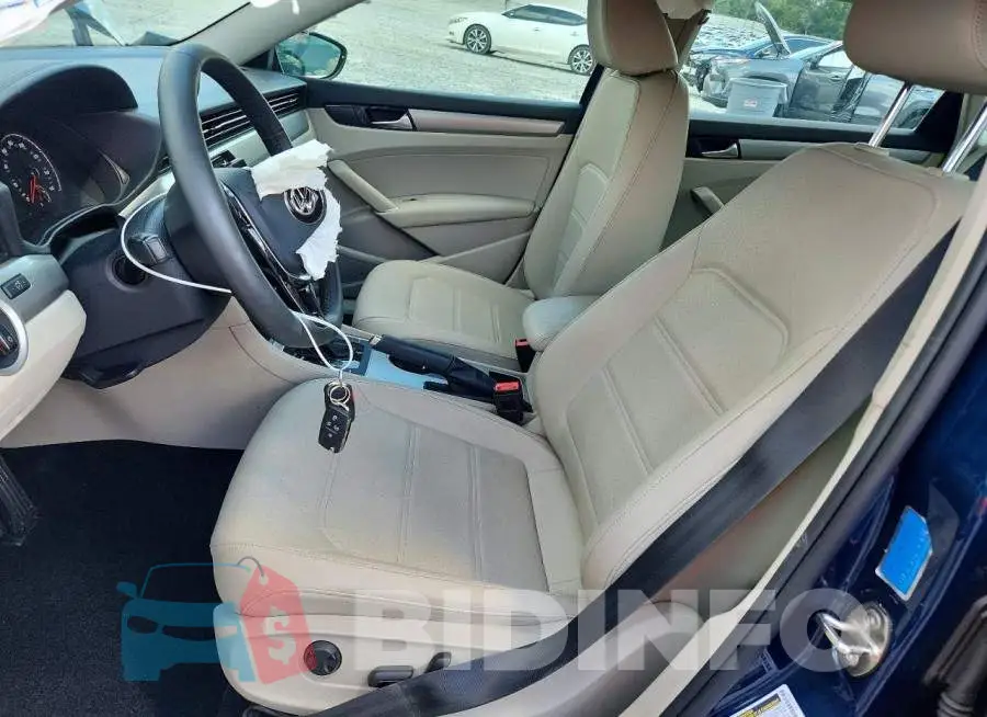 1VWSA7A31MC016975 Photo# 7