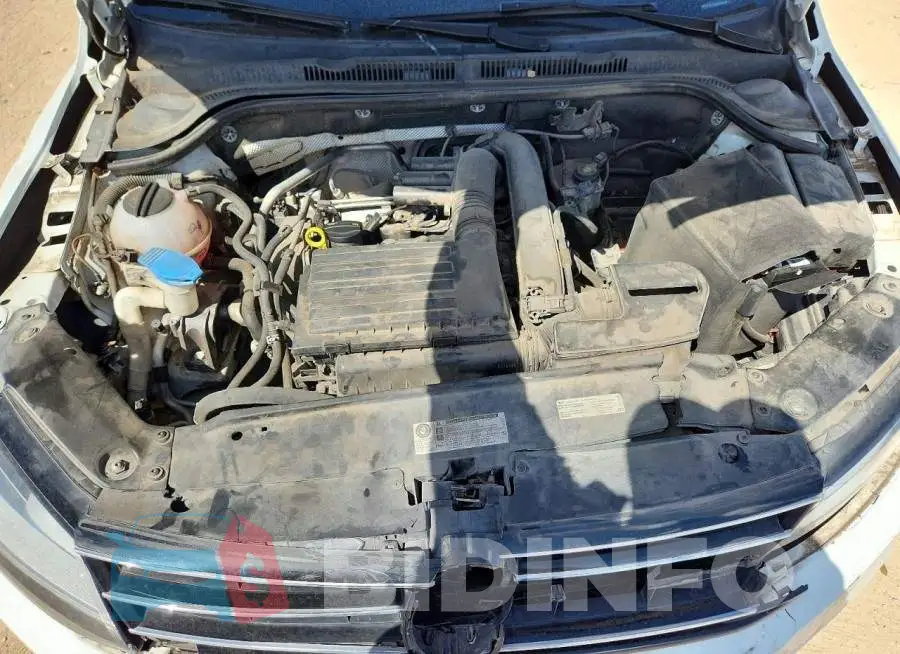 3VW167AJ6HM339015 Photo# 11